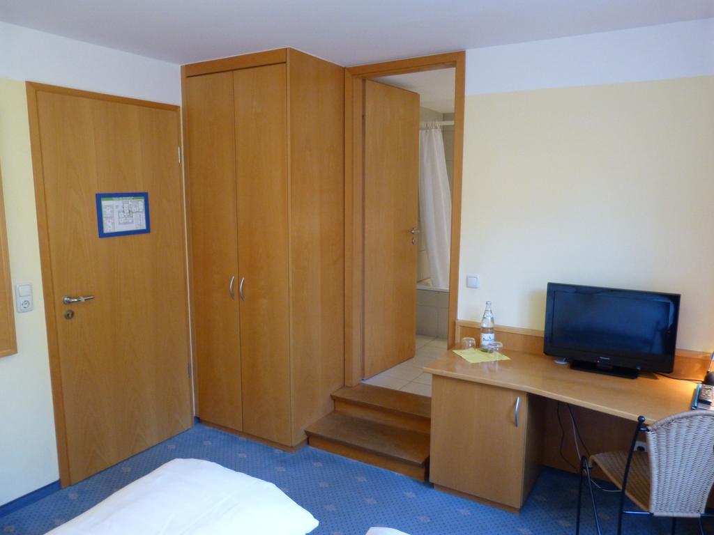 Forsthaus Bergedorf Hotel Hamburg Ruang foto
